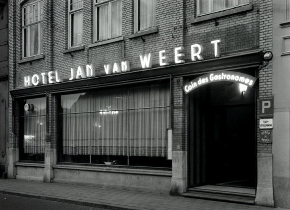 Vooraanzicht Hotel Jan van Weert